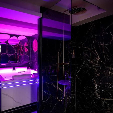 Love Room “La Nuit De Reve” Centre Historique แปร์ปินญอง ภายนอก รูปภาพ